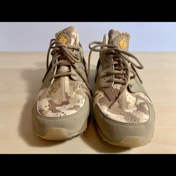 Nike Air Huarache Run
Desert Camo - Picture 5 of 10
